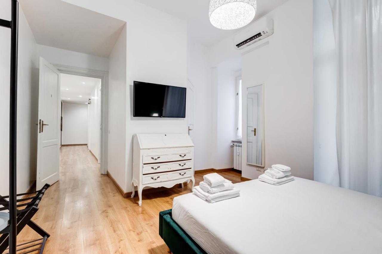 Bdc - Residenza Valadier 3-Bdr And 3 Bathrooms Apt Rome Bagian luar foto