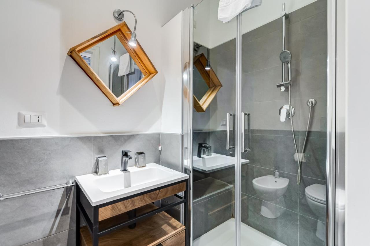 Bdc - Residenza Valadier 3-Bdr And 3 Bathrooms Apt Rome Bagian luar foto